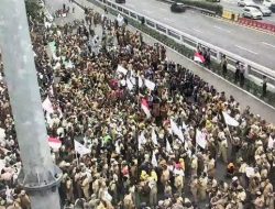 Gabungan Aparat Desa se Indonesia, Demo di DPRRI