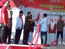Kemendagri Bikin Gerakan 10 Juta Bendera