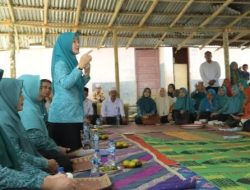 Pj. Ketua PKK Aceh Ayu Marzuki Masuki Pedalaman Gayo Lues