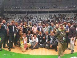 Rektor USK Hadiri Penyerahan SK Hutan Adat Aceh oleh Presiden Jokowi