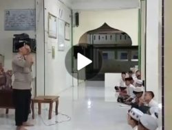 Personel Binmas Polres Lhokseumawe Sosialiasi Dampak Negatif Kenakalan Remaja di Dayah Cot Murong