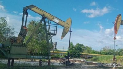 BBM Diimpor Dari Singapura Merupakan Minyak Dari Sumur Indonesia.