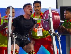 Angkat Besi Hampir Satu Ton, Andre Satria Pecahkan Rekor PON Aceh-Sumut hingga Nasional