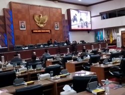 9 Fraksi DPRA Terima APBA TA 2025 dengan Catatan