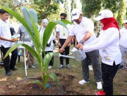 Pj Gubernur Safrizal Canangkan Penanaman 500 Ribu Pohon Buah Khas Aceh