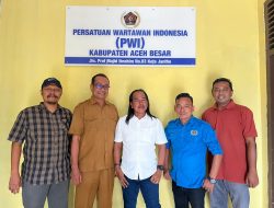 Ketua SPS Aceh Sambangi Markas PWI Aceh Besar