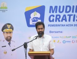 Gubernur Muzakir Manaf Lepas Keberangkatan Mudik Gratis