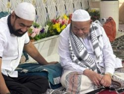 Gubernur Aceh Silaturahmi ke Abu Paya Pasi dan Waled Lapang di Momen Idul Fitri