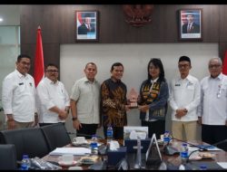 Wagub Fadhlullah Bahas TPST Blang Bintang dan Banjir Subulussalam di Kementerian PU