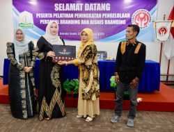 Ketua Dekranasda Aceh Buka Pelatihan Personal dan Bisnis Branding bagi UMKM