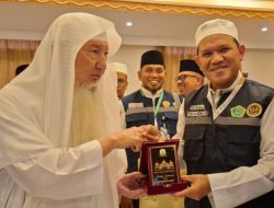 Wagub Aceh Hadiri Pembagian Dana Wakaf Habib Bugak di Mekkah