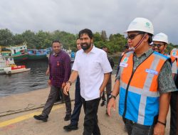 Mualem Tinjau Pelabuhan Krueng Geukueh
