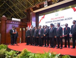 Gubernur Mualem Lantik Dewan Ekonomi Aceh