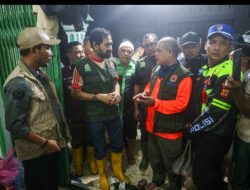 Mualem Tinjau Titik Pengungsi di Pidie