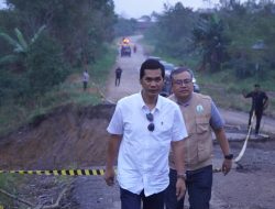 Sekda Aceh Tinjau Penanganan Darurat Bencana dan Kerusakan Jalan