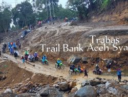 Komunitas Trail Bank Aceh Terabas Longsor ke Bener Meriah