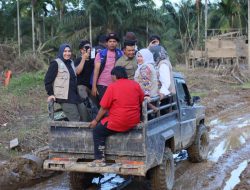 Kak Na Antar Bantuan Masa Panik ke Blang Seunong