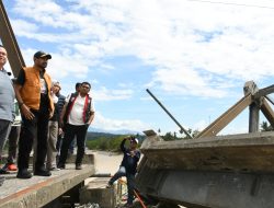 Mualem Tinjau Dampak Banjir Bandang di Aceh Tenggara dan Gayo Lues ‎