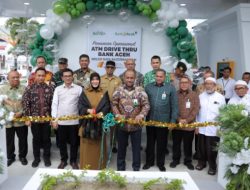 Bank Aceh Resmikan ATM Drive Thru di Kawasan Strategis Taman Kota Banda Aceh