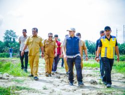 Wakil Gubernur Tinjau Infrastruktur Jalan dan PAM Aceh Tamiang