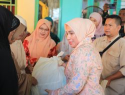 DWP Aceh Salurkan Bantuan untuk Puluhan Lansia Korban KebakaranL