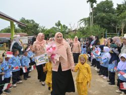 DWP Aceh Salurkan Bantuan bagi Ratusan Siswa Terdampak Banjir