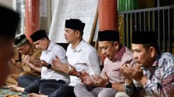 Sekda Aceh Takziah ke Rumah Duka Ibunda Pemred Serambi IndonesiaL