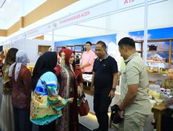 Kapolda Aceh Kunjungi Stan Bhayangkari Daerah Aceh di Bazar Kreasi Bhayangkari Nusantara 2026