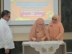 Plt. Sekda Aceh Hadiri Serah Terima Jabatan Ketua DWP Aceh