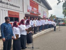 18 Relawan PMI Aceh Besar Terima Penghargaan Operasi Senyar Aceh