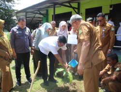 Penghijauan Produktif di SLB Negeri Kota Jantho, Farhan AP: Menjaga Alam Adalah Tanggung Jawab Bersama