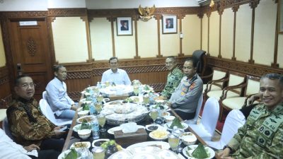Wagub Aceh Dek Fadh Gelar Pertemuan Rutin Forkopimda, Bahas Situasi Terkini
