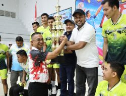 Tim Voli Bank Aceh Juara Open Turnamen Bola Voli HUT TNI ke-81