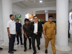 Pj. Sekda Aceh Wakili Gubernur pada Pembukaan Rakernas XX BEM SI 2026