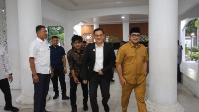 Pj. Sekda Aceh Wakili Gubernur pada Pembukaan Rakernas XX BEM SI 2026